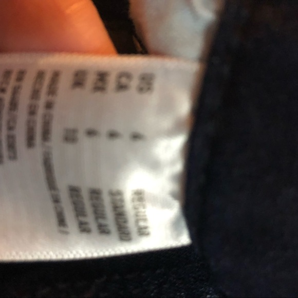 American Eagle stretch distressed crop jeans - Picture 4 of 5